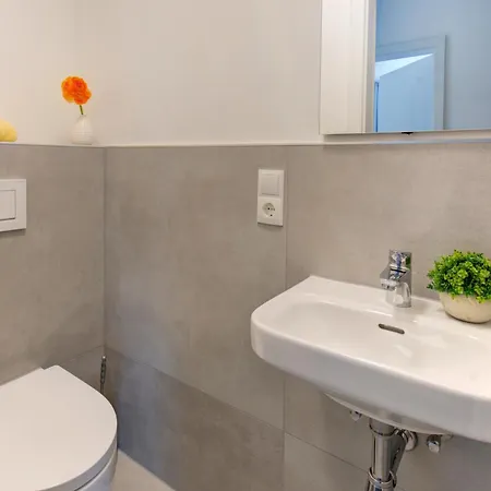 Apartment Dependance Haus Gisela